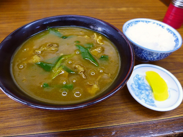 地元から絶大に支持される凄まじい人気の食堂 京都市左京区 天狗食堂 Mのランチ