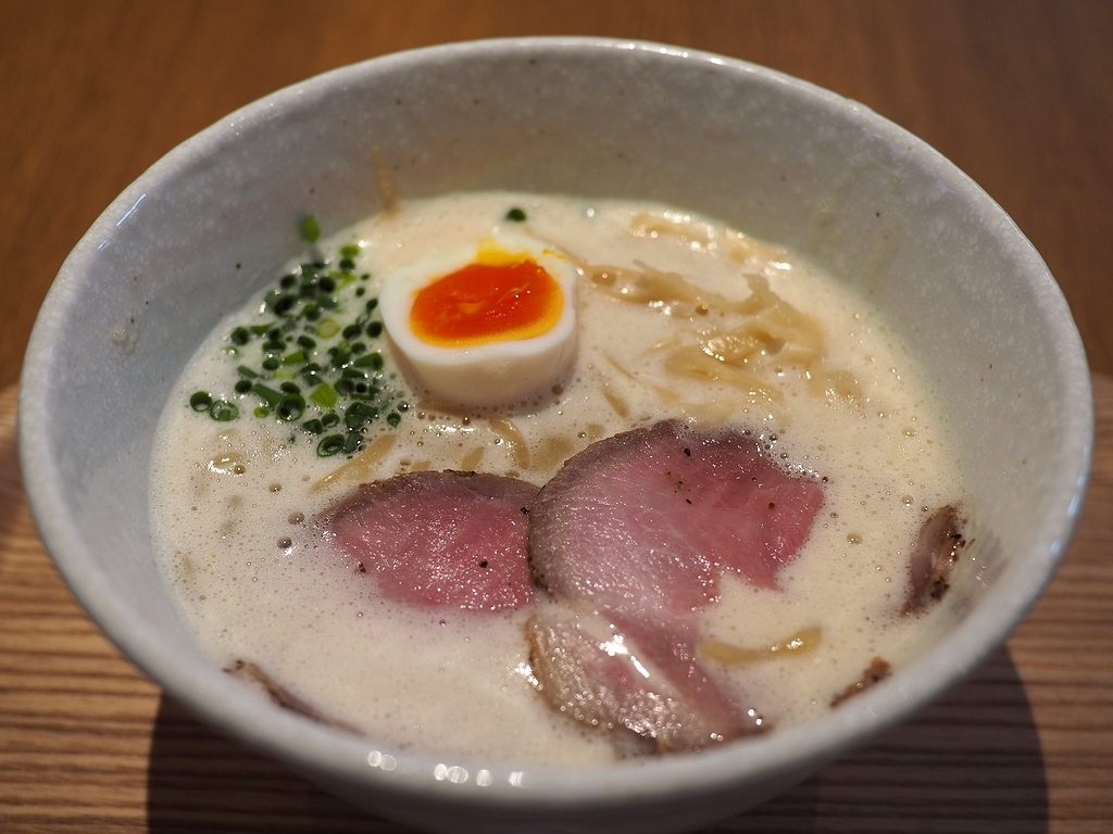 ラーメン みつば あべの